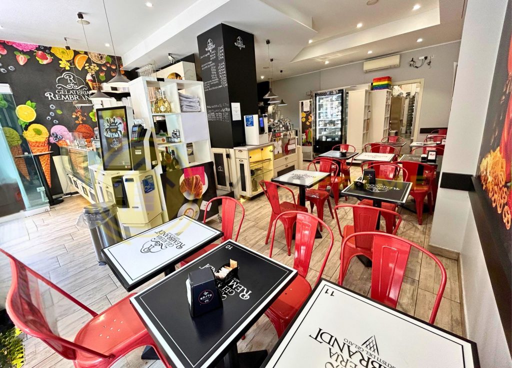 Gelateria e caffetteria avviata cedesi licenza - Foto 6