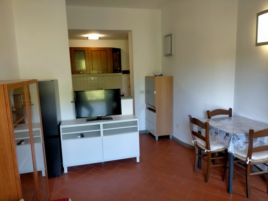 Bilocale Empoli ovest con giardino privato e piscina condominiale. Animali benvenuti! - Foto 5