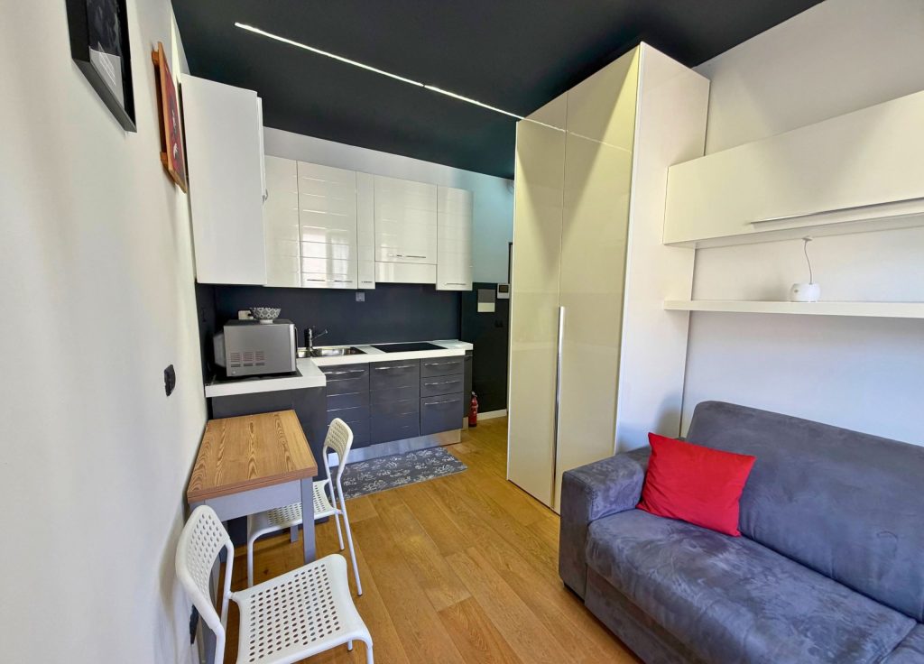 Monolocale 25mq arredato M1 Porta Venezia - Foto 9